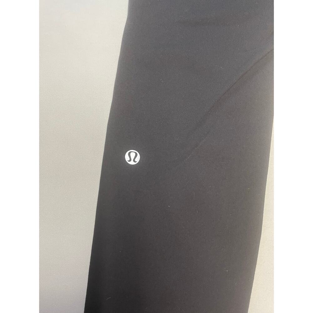 Lululemon Dot Waistband Legging size 6